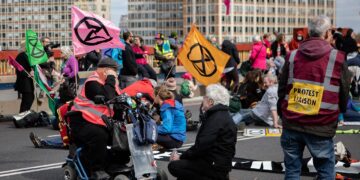 Exploring the Impact of International Climate Agreements on Global Warming Reduction Efforts