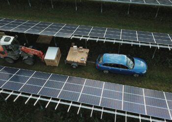 Green Energy Made Simple: A Beginner's Guide to Eco-Friendly Solutions