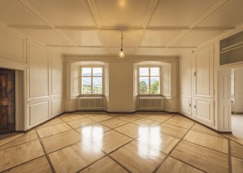 Eco-Conscious Consumerism: How Green Shopping Habits Benefit Our Planet